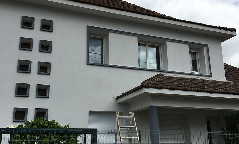 Chantier de nettoyage de façade